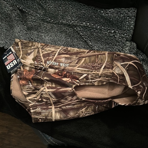 H2P Retriever Hunting Vest by Rivers West M - Picture 3 of 14